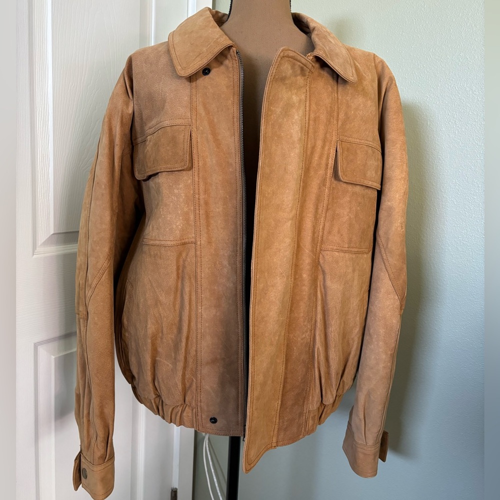 New Zealand Outback Cooper Collection tan/brown leather jacket
Size 44